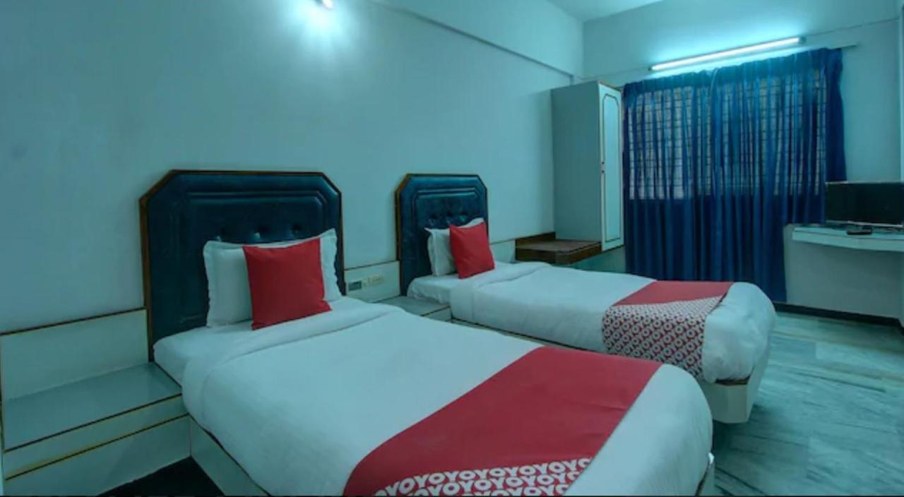 Hotel Padmam Madurai Eksteriør bilde
