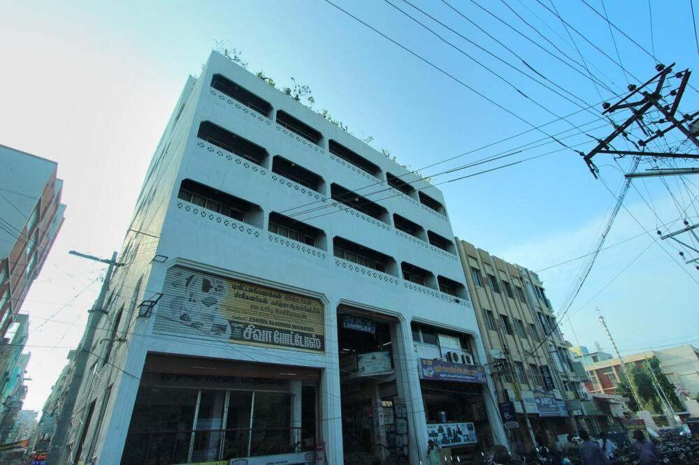 Hotel Padmam Madurai Eksteriør bilde
