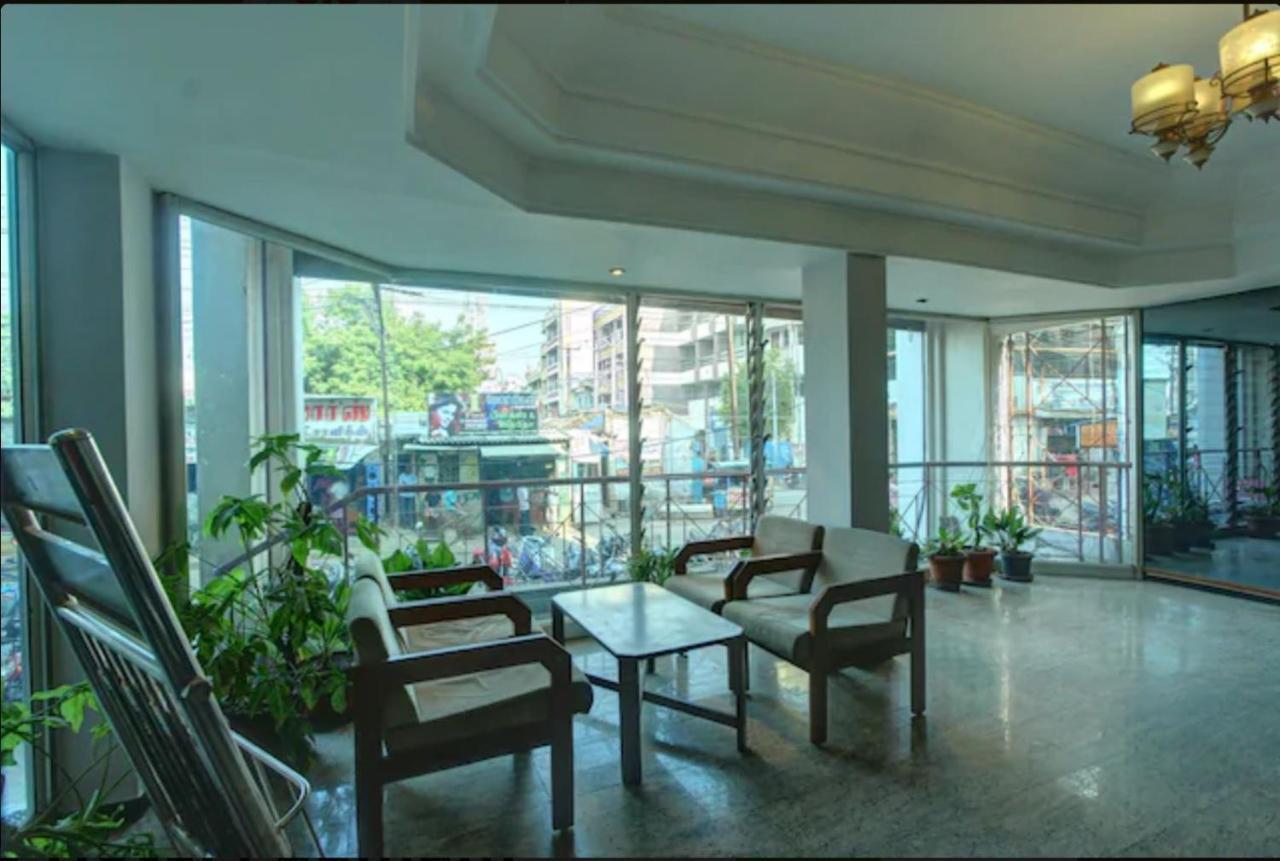 Hotel Padmam Madurai Eksteriør bilde