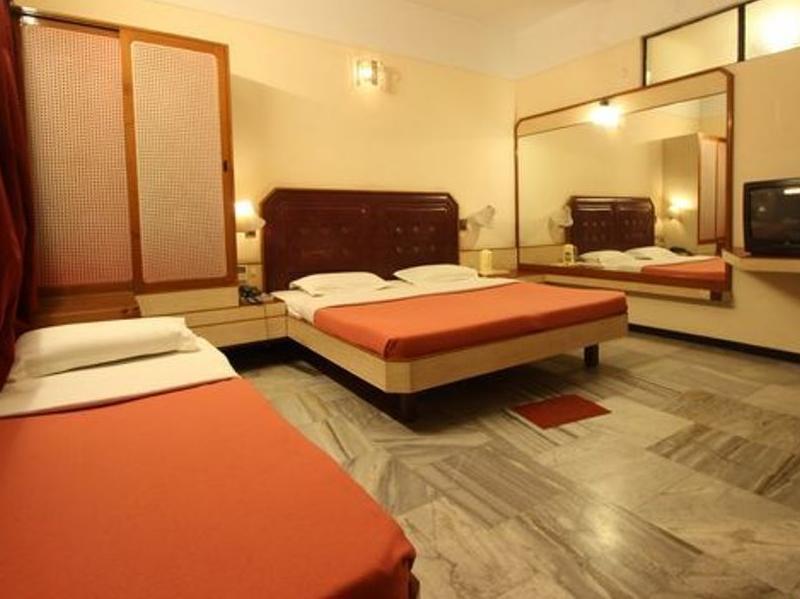 Hotel Padmam Madurai Eksteriør bilde